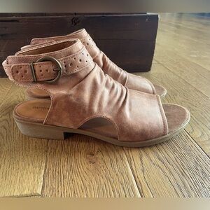 Baretraps Sheridyn Sandals size 9